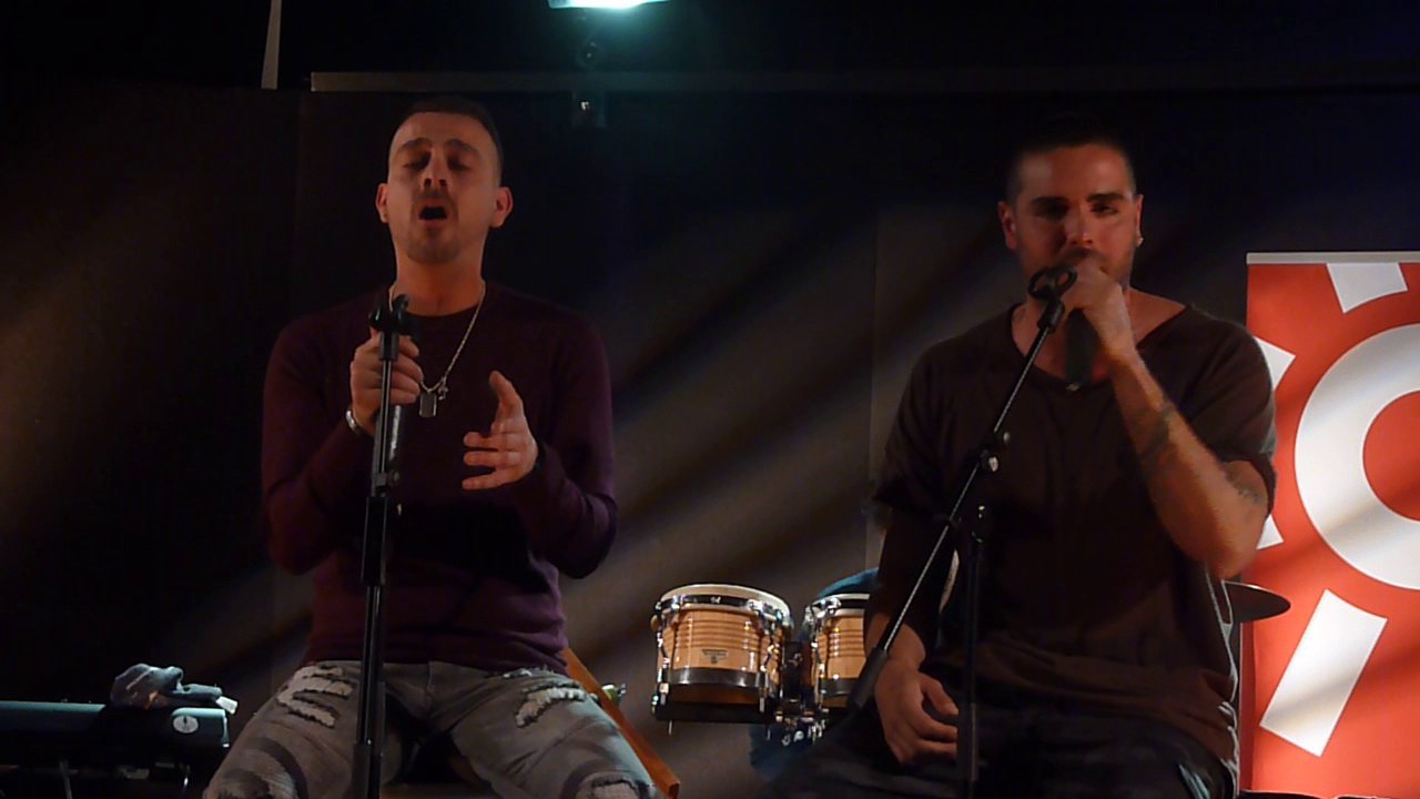 LOS REBUJITOS (acustico sevilla 10-2-17) - Todos los besos