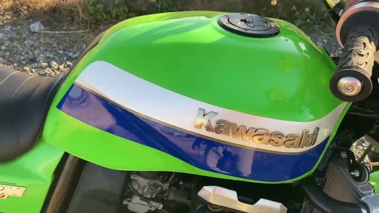 KAWASAKI カワサキ　ZRX1100 