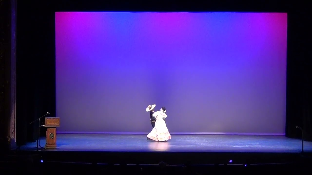 Ballet Folklorico Mexican Tradition of Julio Ruiz enjoy sharing their culture at Hope Fest 4 Hunger