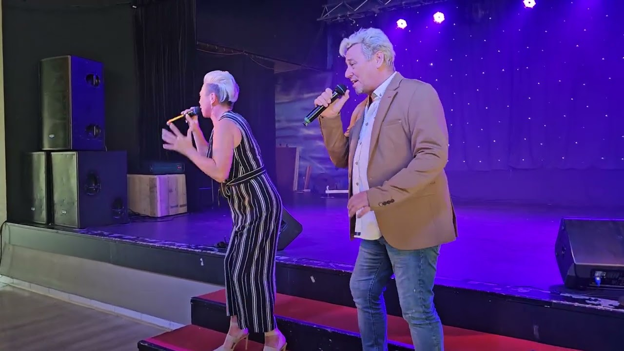 De weg van liefde  - Giovanni & Peggy --  Feestcomplex Europa - Brakel