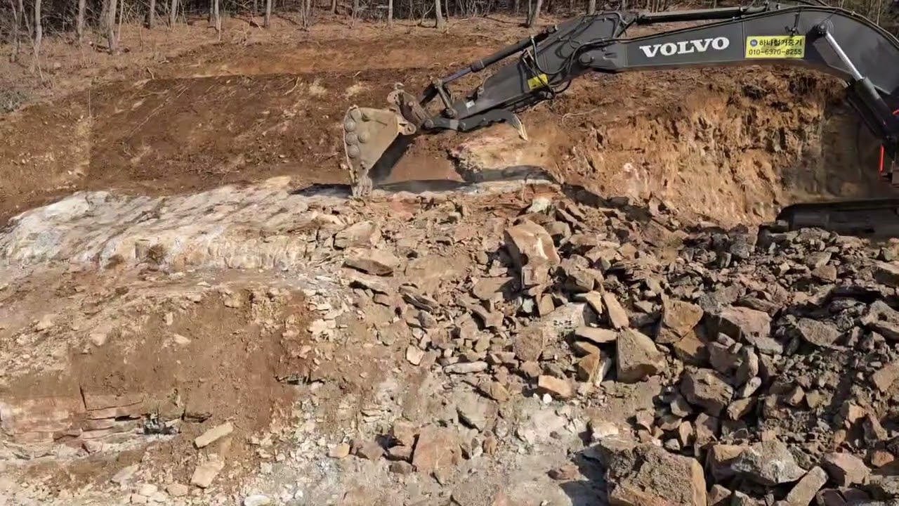 무진동암파쇄공법  단단한 암반도 발파없이  포크레인 바가지로 굴착 유석토건주식회사 010-8878-6627 #팽창성몰탈 #비폭성파쇄제 #비폭성암파쇄공법 #무진동암파쇄공법 