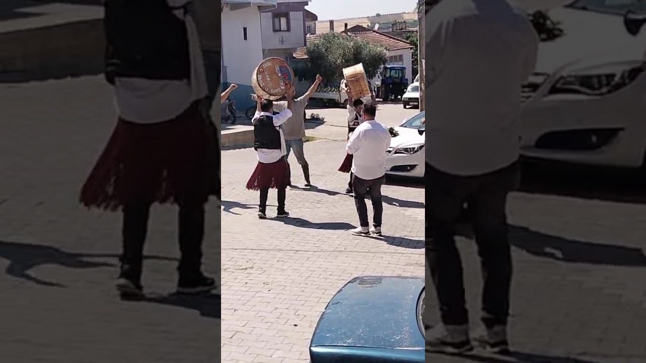 Yeni Yenice köyü geleneksel gelin alıcı programı.