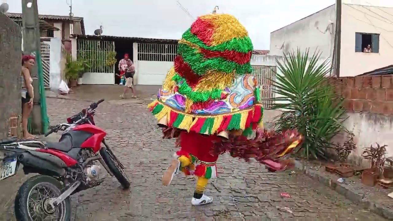 Saída de casa do caboclo Pedro filho de fiinho 
