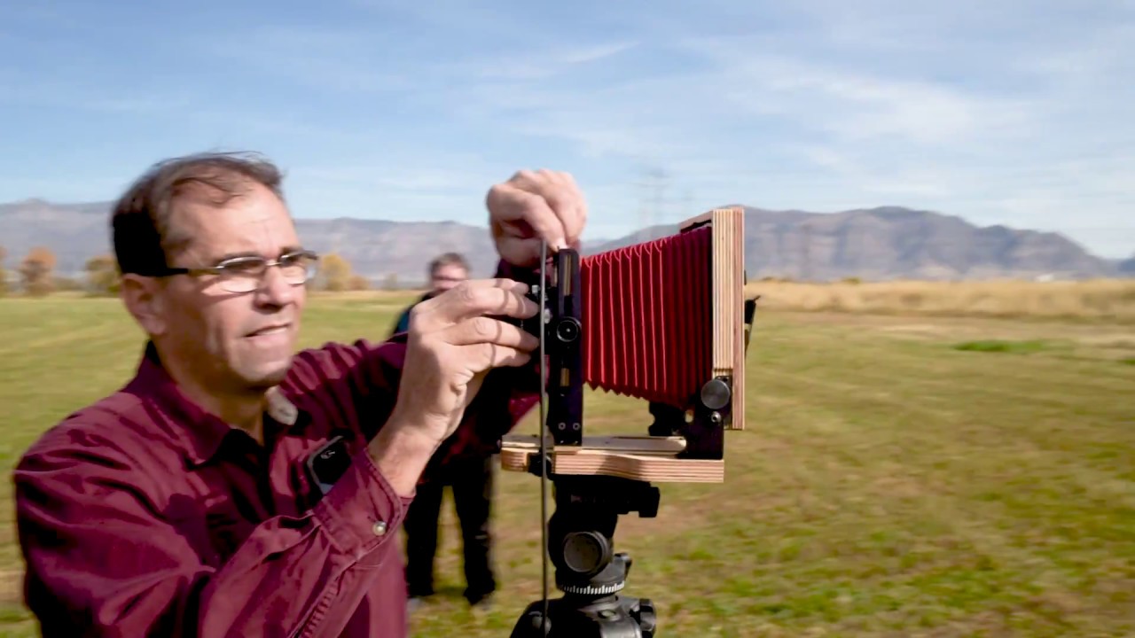 Intrepid 4x5 MK 3,  & Kodak Tri-x 320  Large Format, Shooting this Old House on 4x5 film
