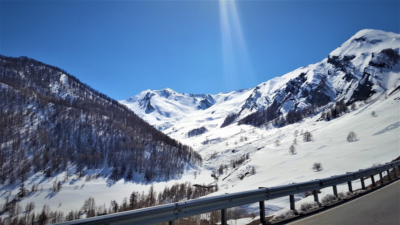 Driving into Mercantour National Park, France from Bersezio, Italy on SS21/D900