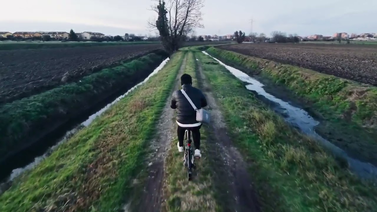 dji neo 2 with best place to gravel (folding bike)