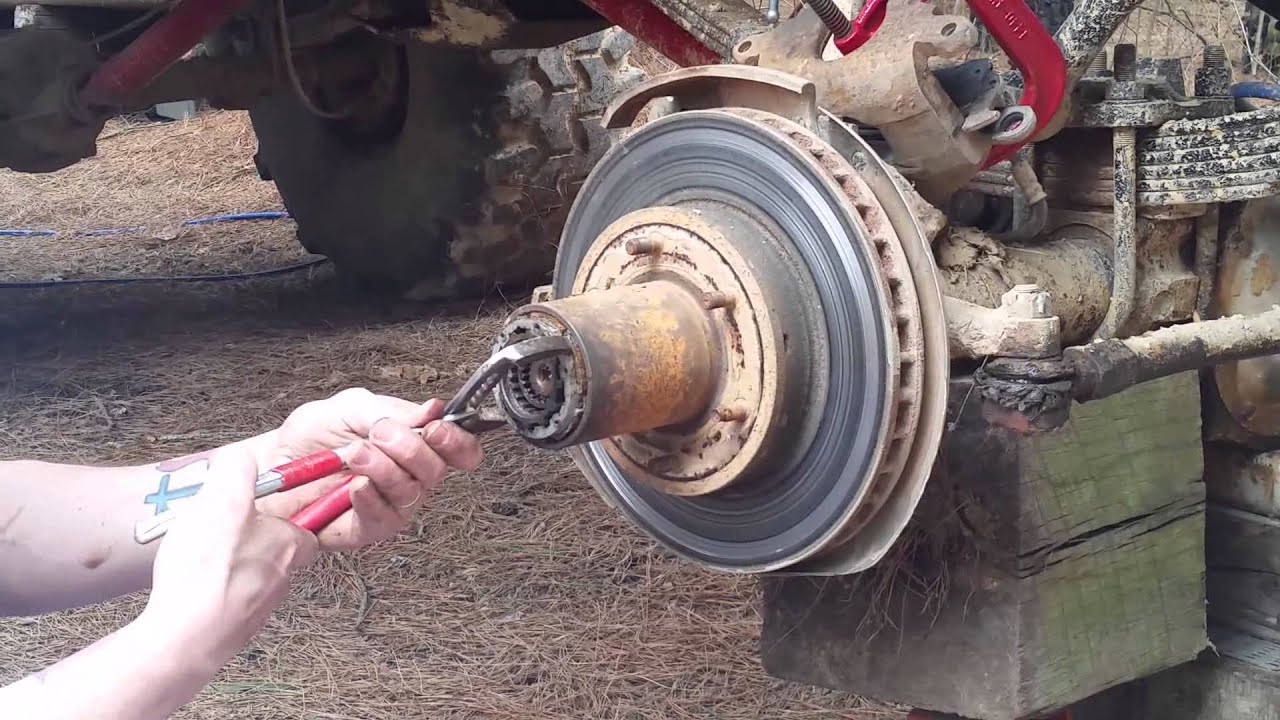 1983 CHEVY K10 HUB AND ROTOR REBUILD