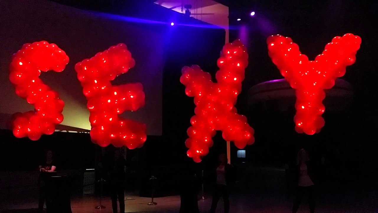 sexy parade led balloon letters