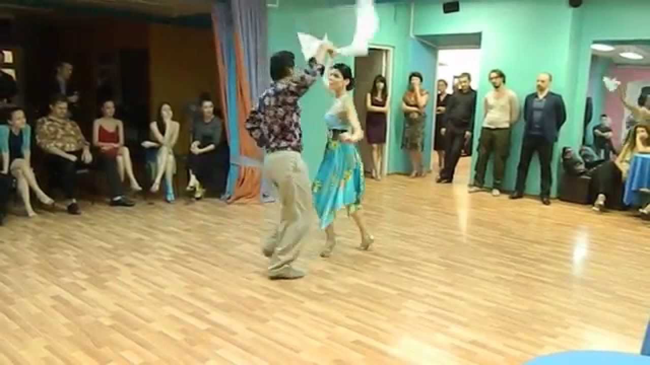 Jonatan Baez & Julia Gorin. 