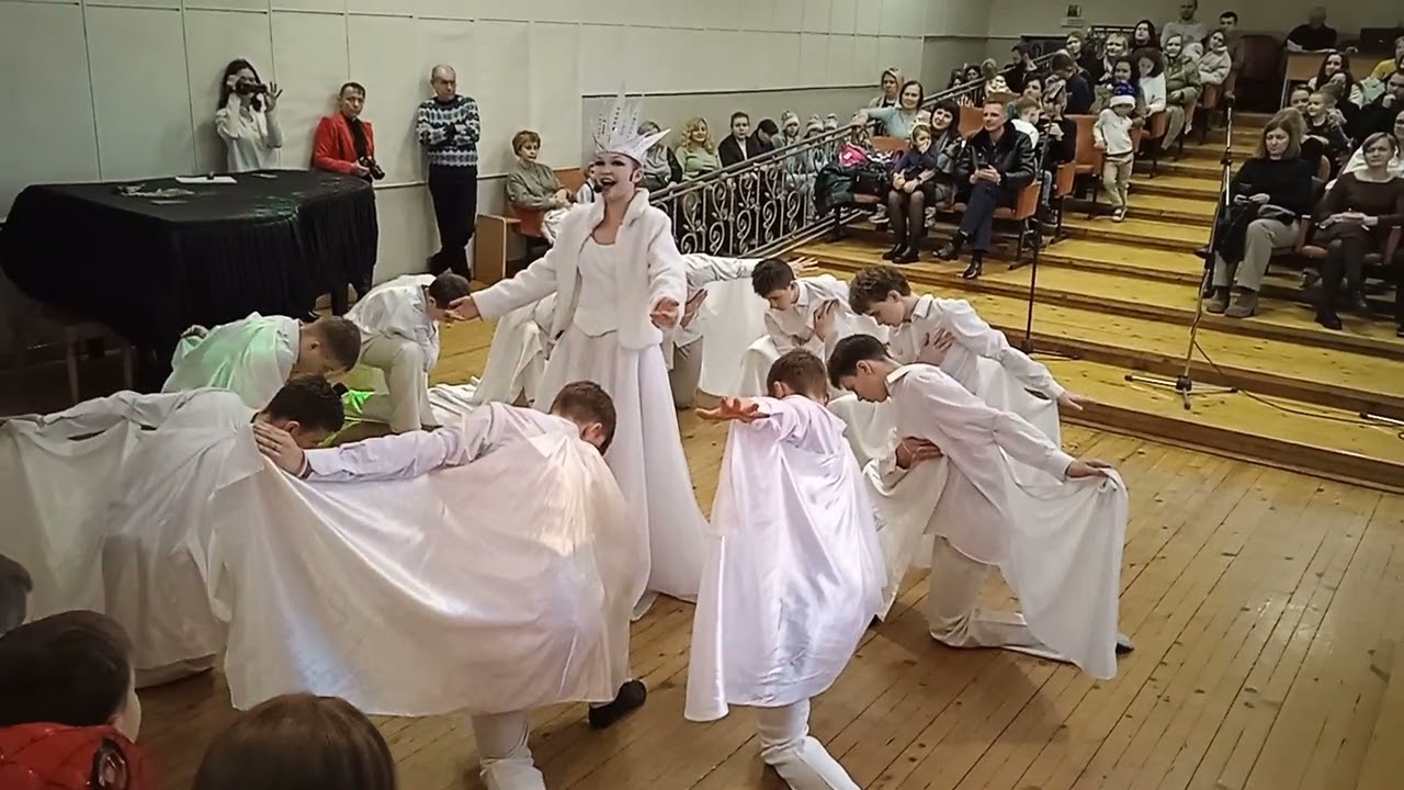 Новогодний утренник. Царство Снежной королевы 2024.12.24