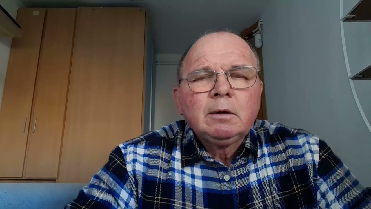 Давал ли Христос повеление крестить во имя Отца и Сына и Святого Духа?