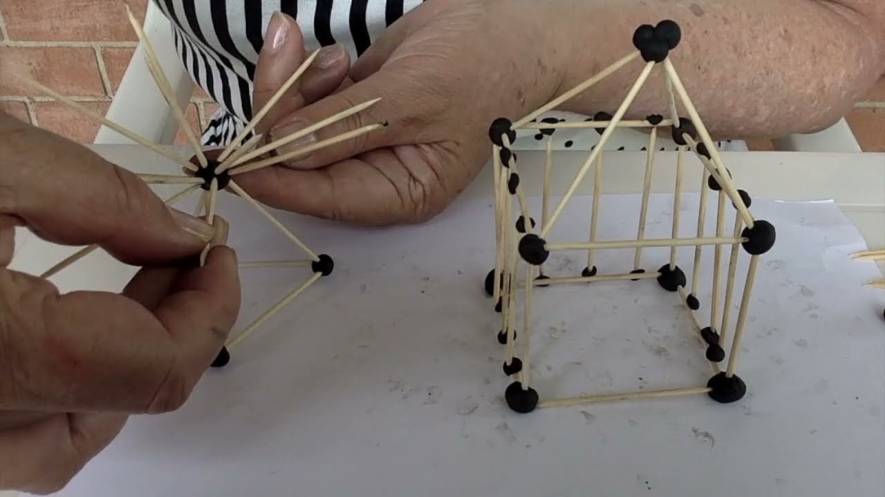 CÓMO HACER CONSTRUCCIONES CON PALILLOS Y PLASTILINA