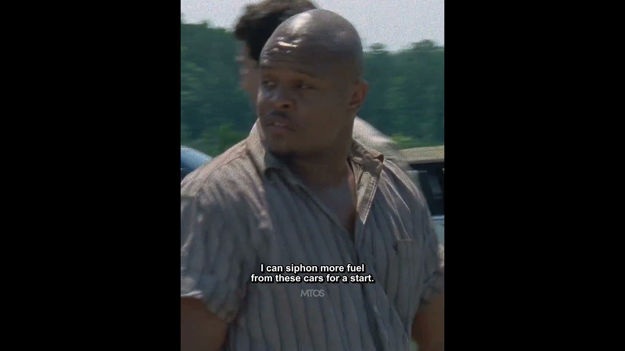 The group gets stuck on a road full of abandoned cars | TWD |  