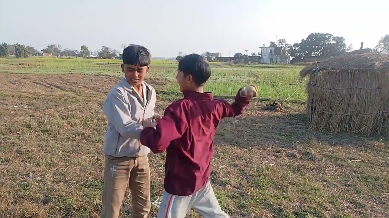 Mera gaon mein funny cricket #viral