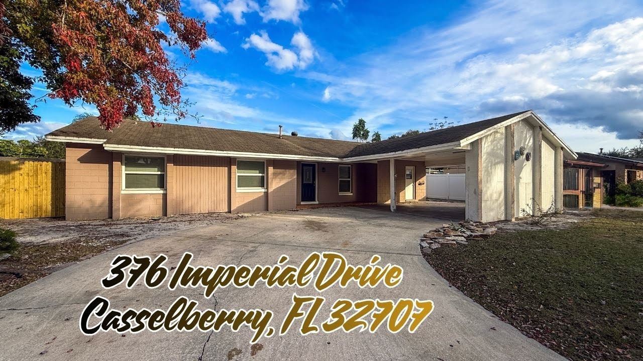 Renovated 4 Bedrooms 2 Bathrooms house in Casselberry that will make you want to brag!