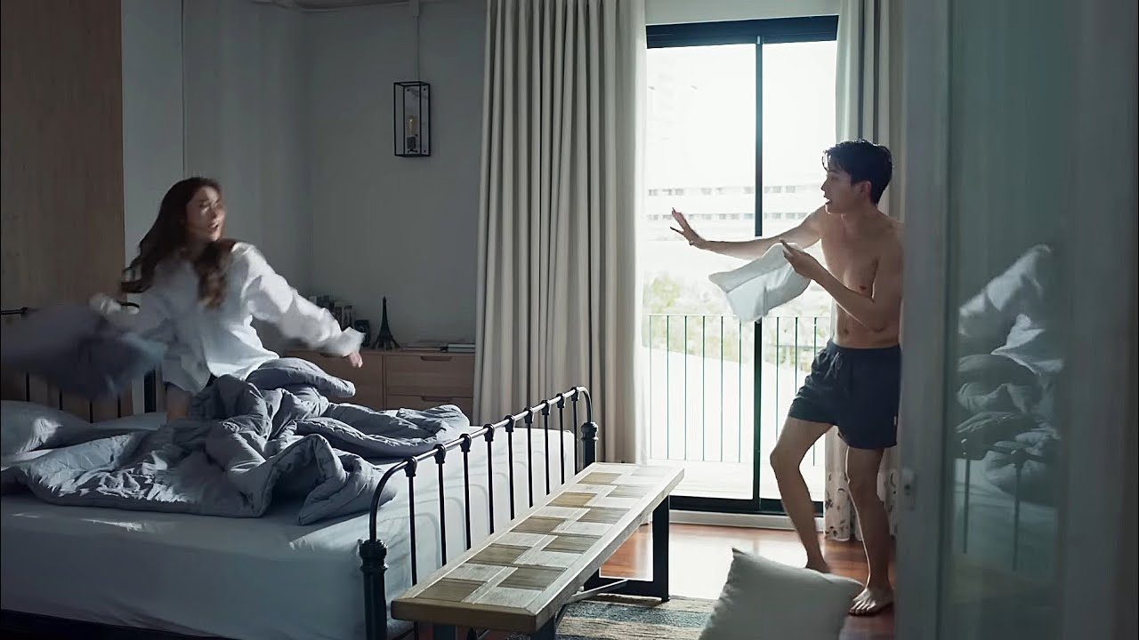 بتتفاجئ كانت مع موظف عندها وهى سكرانه وبتقوله فرصه 3شهور يتحمل مسؤولية إلى عمله🥺