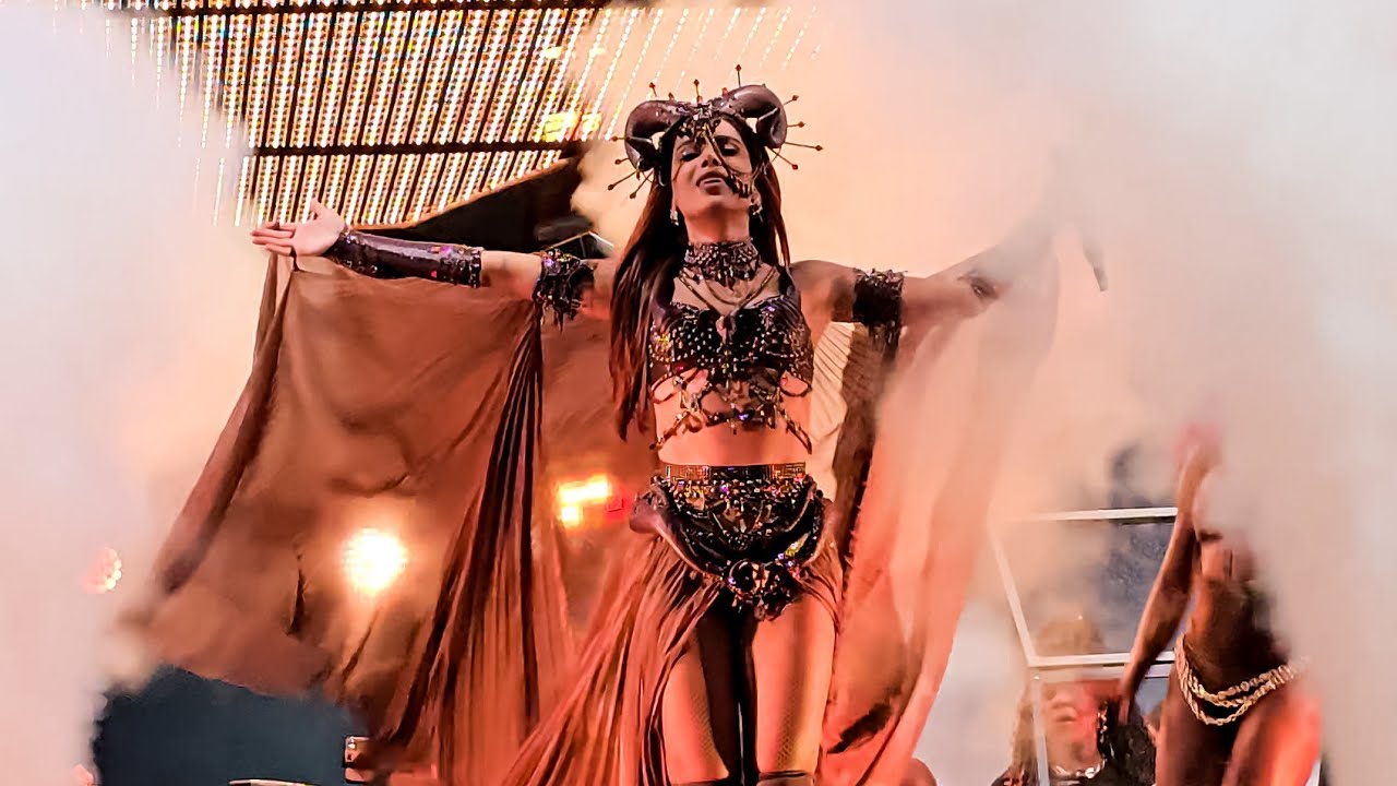 Anitta - Avisa Lá (Ensaios da Anitta / Fortaleza - CE / 2026)