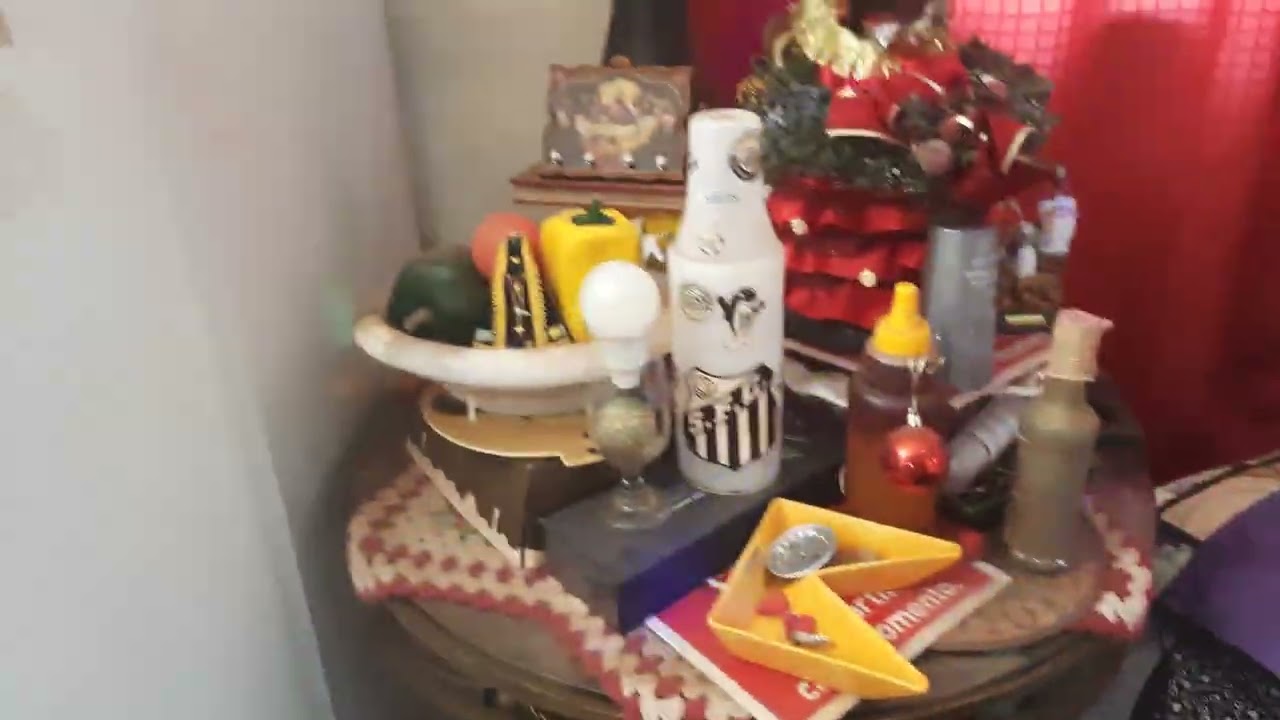 VISITANDO UMA CASA DE UM COLECIONAR DE COISAS ANTIGAS!