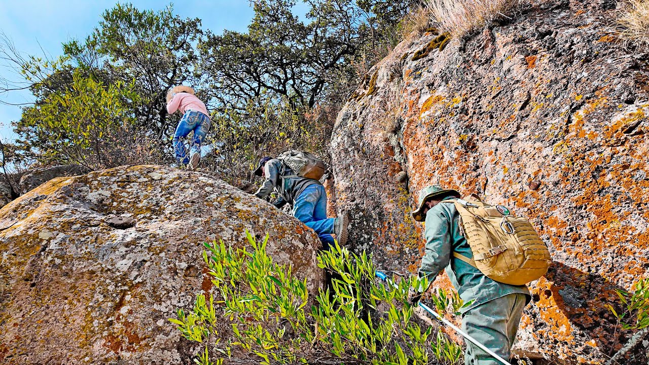 Entramos a la Cueva Donde Vivió Doña Lázara | Sierra de Morones