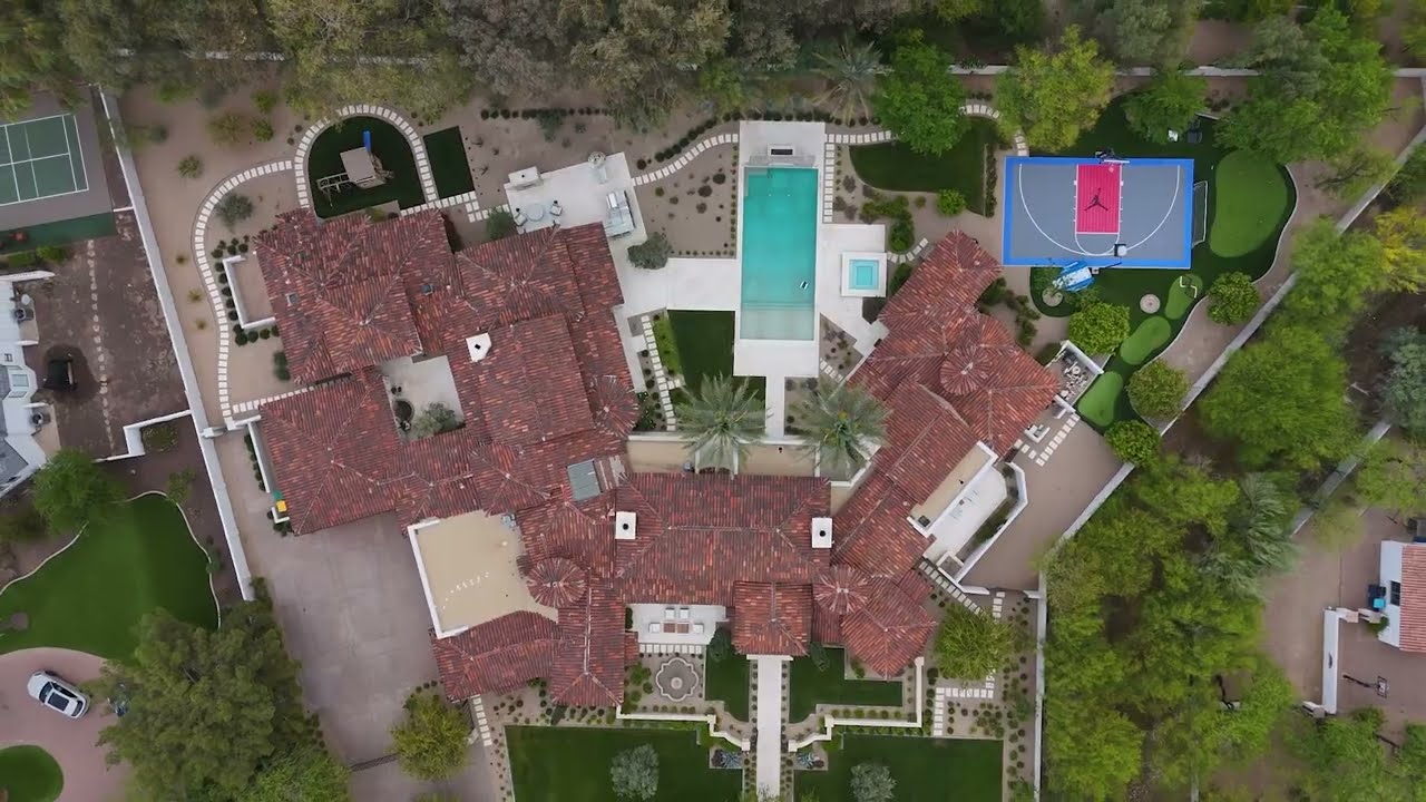 Candelaria Masterpiece Mansion in Paradise Valley. 8601 N 59th Pl, Paradise Valley, AZ 85253