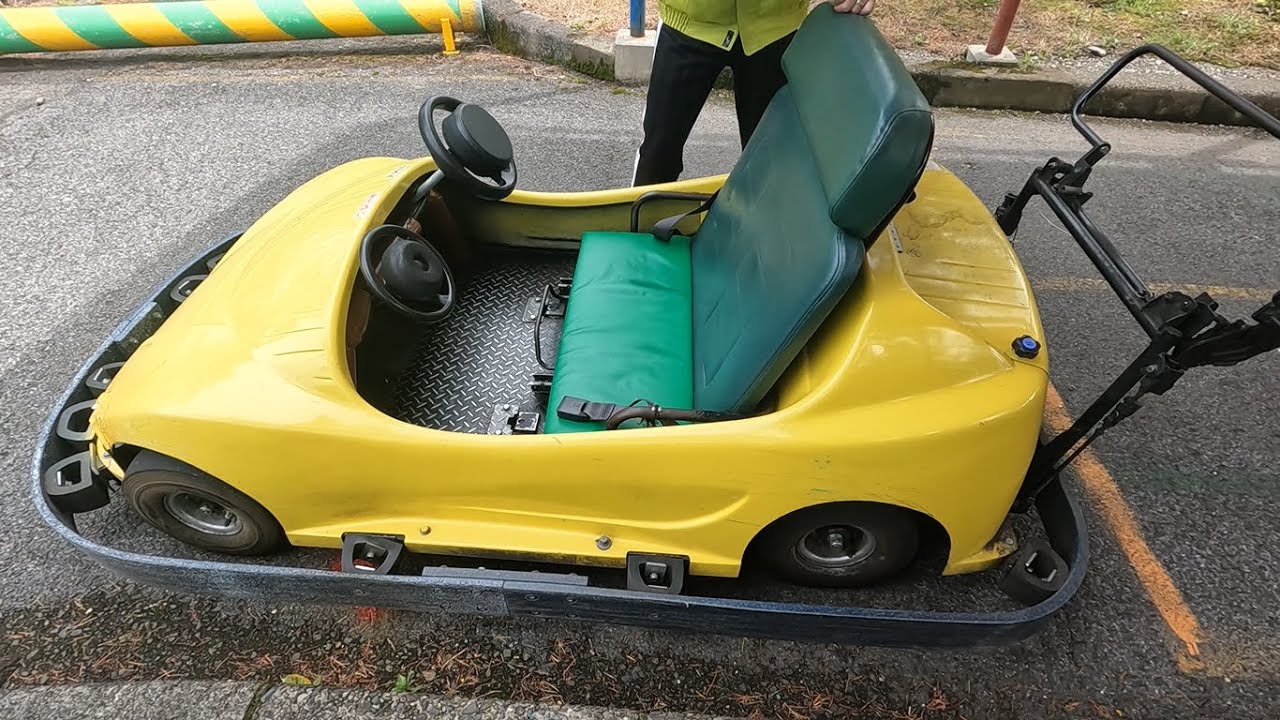 Go-kart, retro amusement park