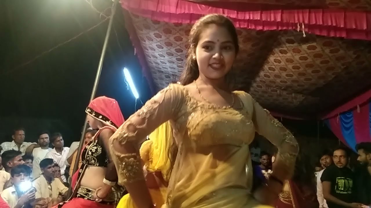 ऐसा डांस किया सारे कपड़े उतार दिए