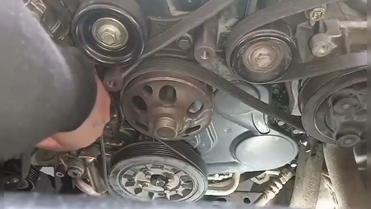 2.8  Chevrolet Colorado . installation of drive belt.vlog 86
