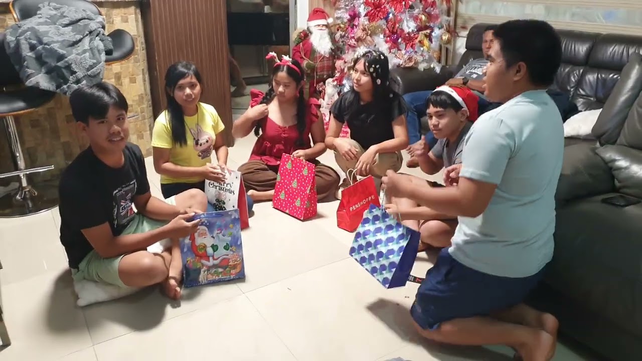 ANGEL- RANDOM VID | exchange gifts 2026 🎁🎄‼️