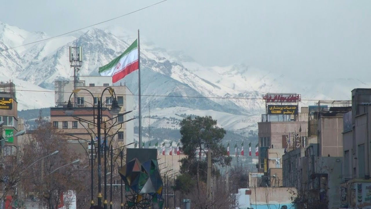 Irán lanza advertencia a EEUU ante llegada de portaviones estadounidense a Medio Oriente | AFP