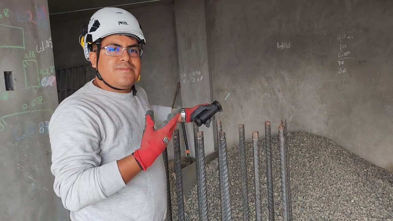 Reforzamiento estructural. Conectores mecánico de tope en obra de San Juan de Lurigancho.