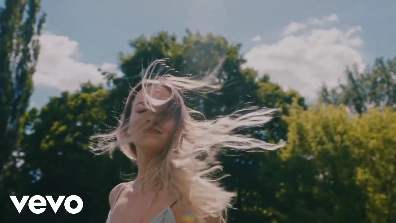 Sian Ella - Special Vacation