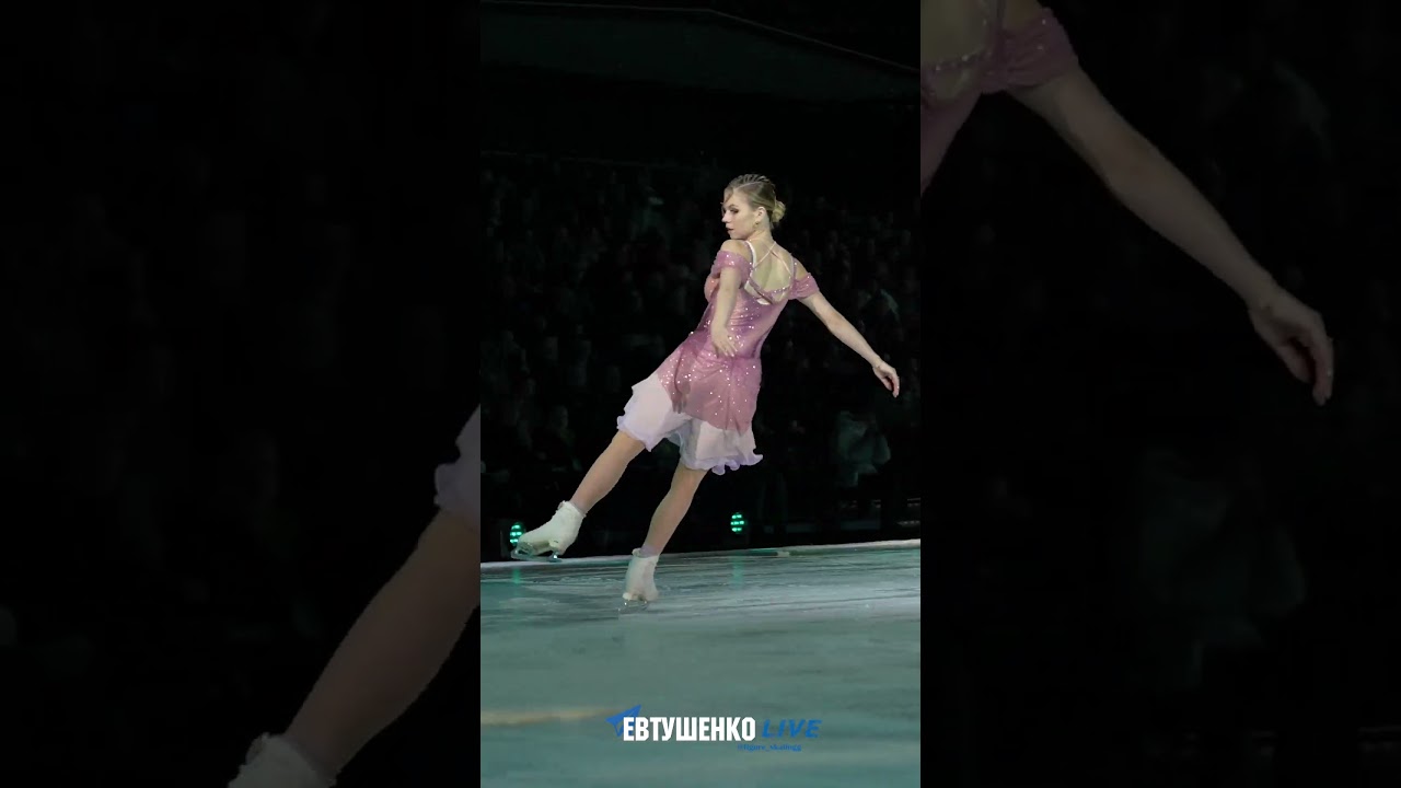 Александра Трусова и Макар Игнатов в шоу «Спящая красавица»