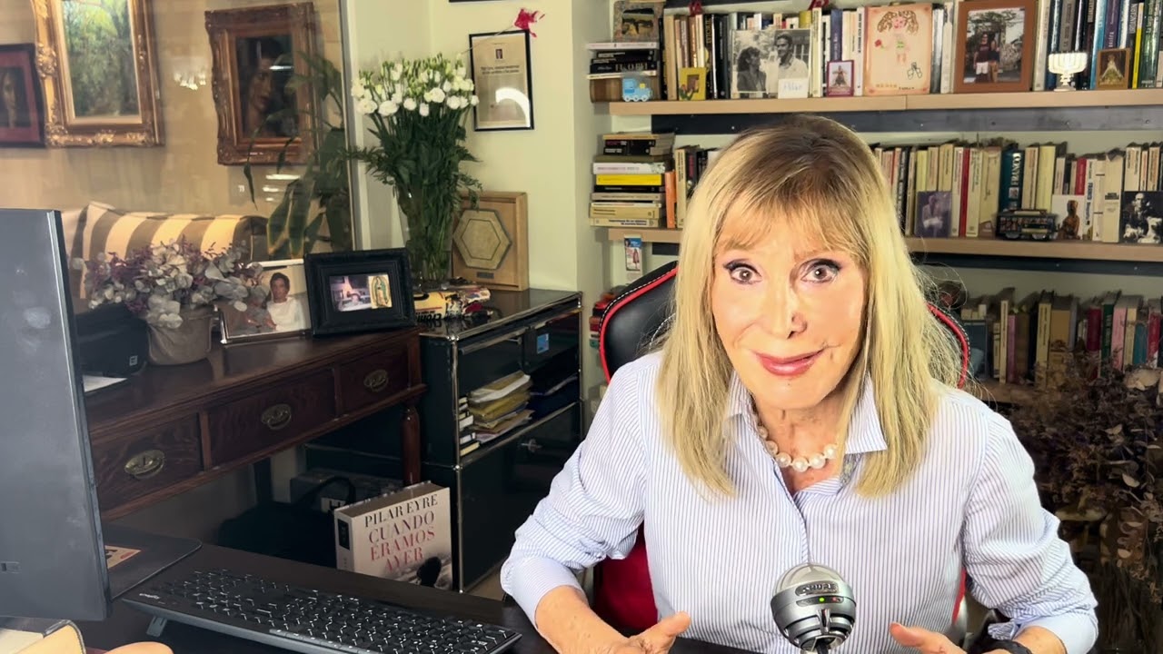 Lady Di. Habla su mayordomo.