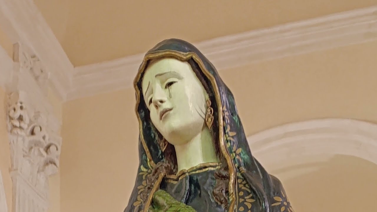 (VIDEO INTEGRALE) Imposizione del manto e della spada dorata all'immagine della Madonna Addolorata