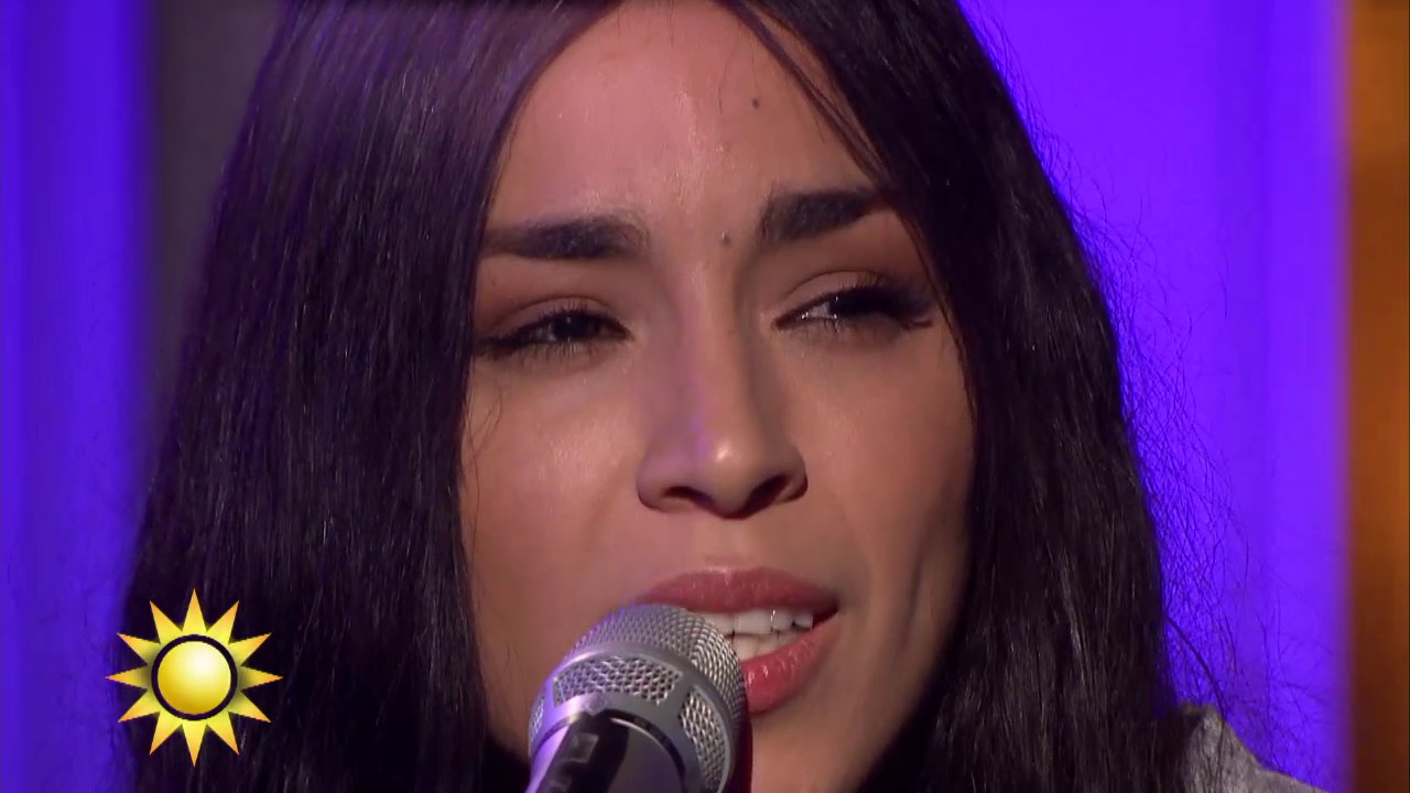 Loreen - Statements (akustisk version) - Nyhetsmorgon (TV4)