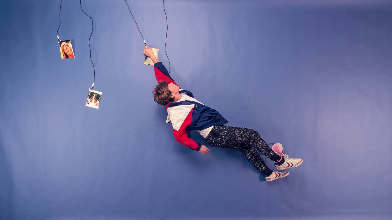 #zweiraumsilke - Maria De La Tinder (Official Video)