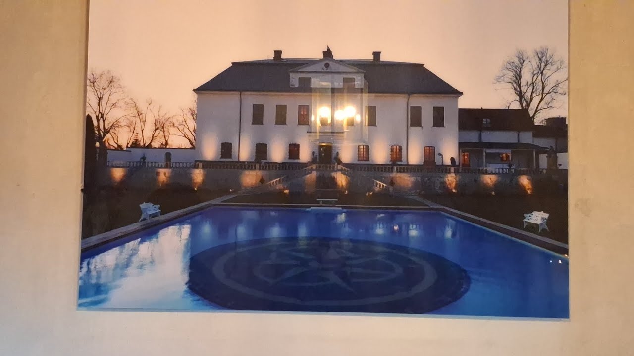 H&auml;ringe Slott | &Aring;r 1657 Byggdes Slottet