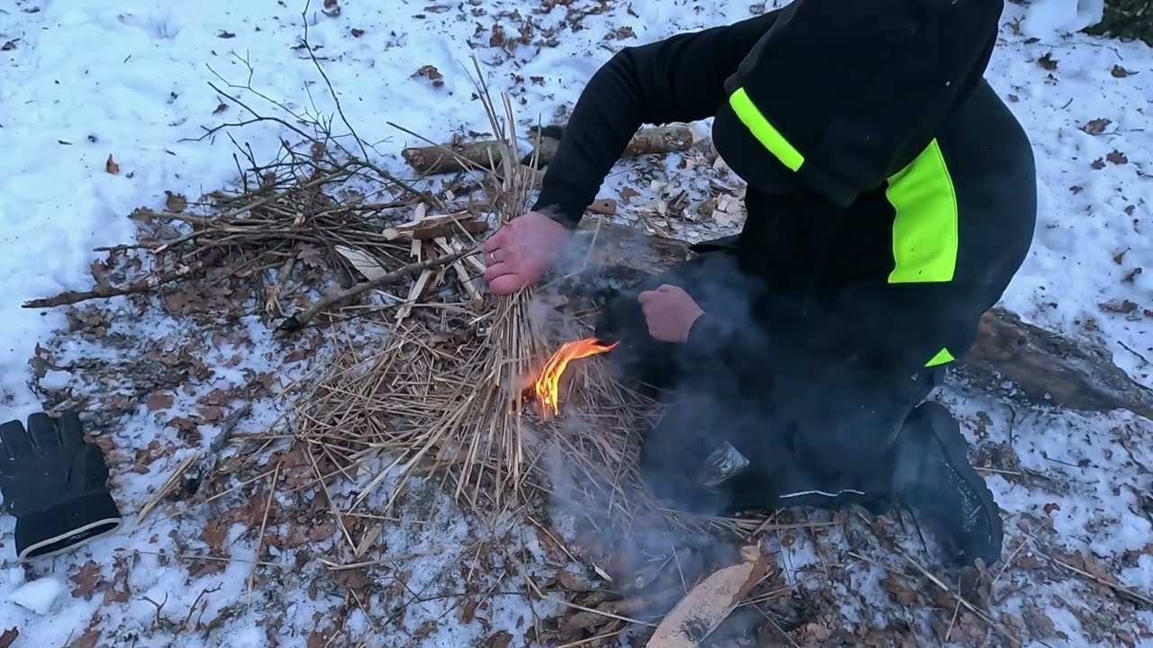 NIGHT WINTER FOREST WITH NOTHING #bushcraft #camping #survival