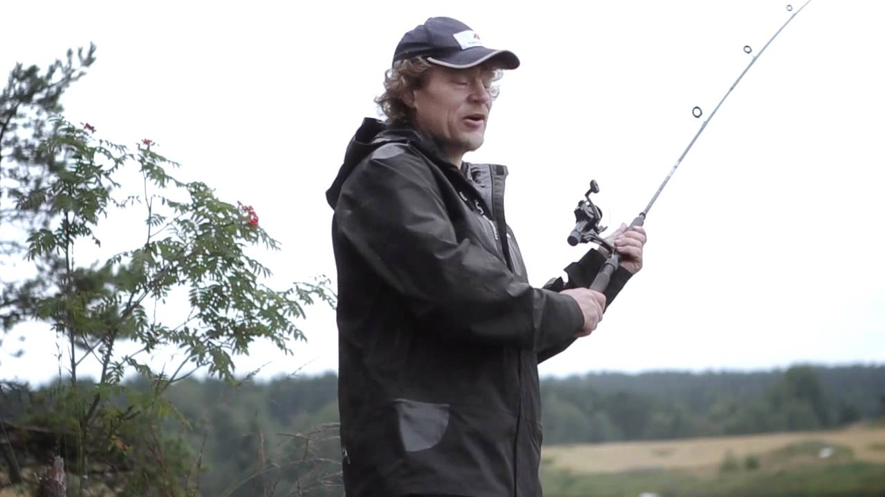 Se Lars Monsen gå bananas...
