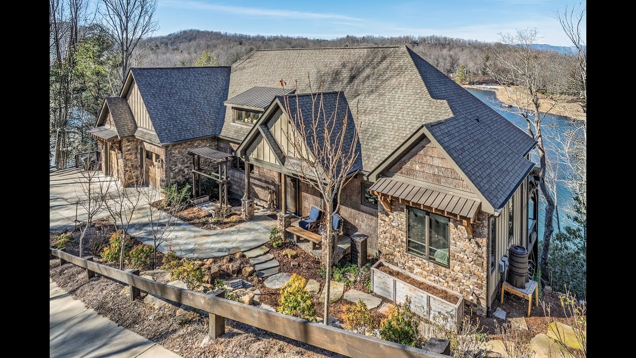333 Kanasadatsi Drive Brevard NC 28712