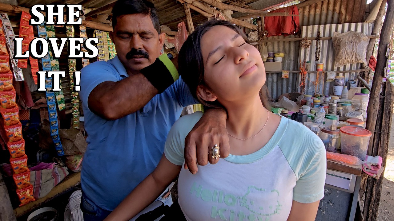 Acupressure Indian Street Barber Head Massage 💆&zwj;♀️ | Beautiful Girl First Time on the Roadside