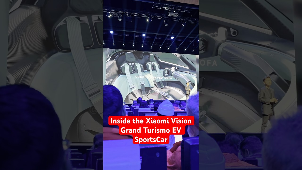 Интерьер электромобиля Xiaomi Vision Grand Turismo EV Supercar