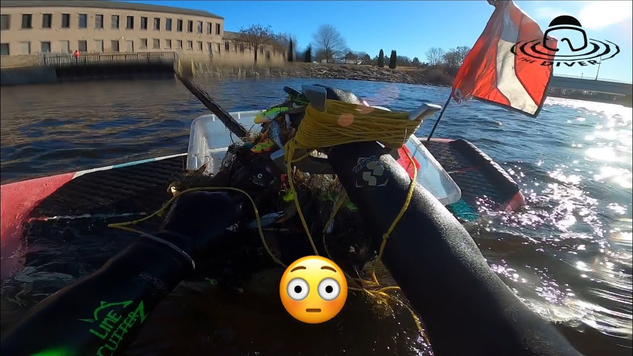 Found over 300 fishing lures in about 25 minutes!!  😳