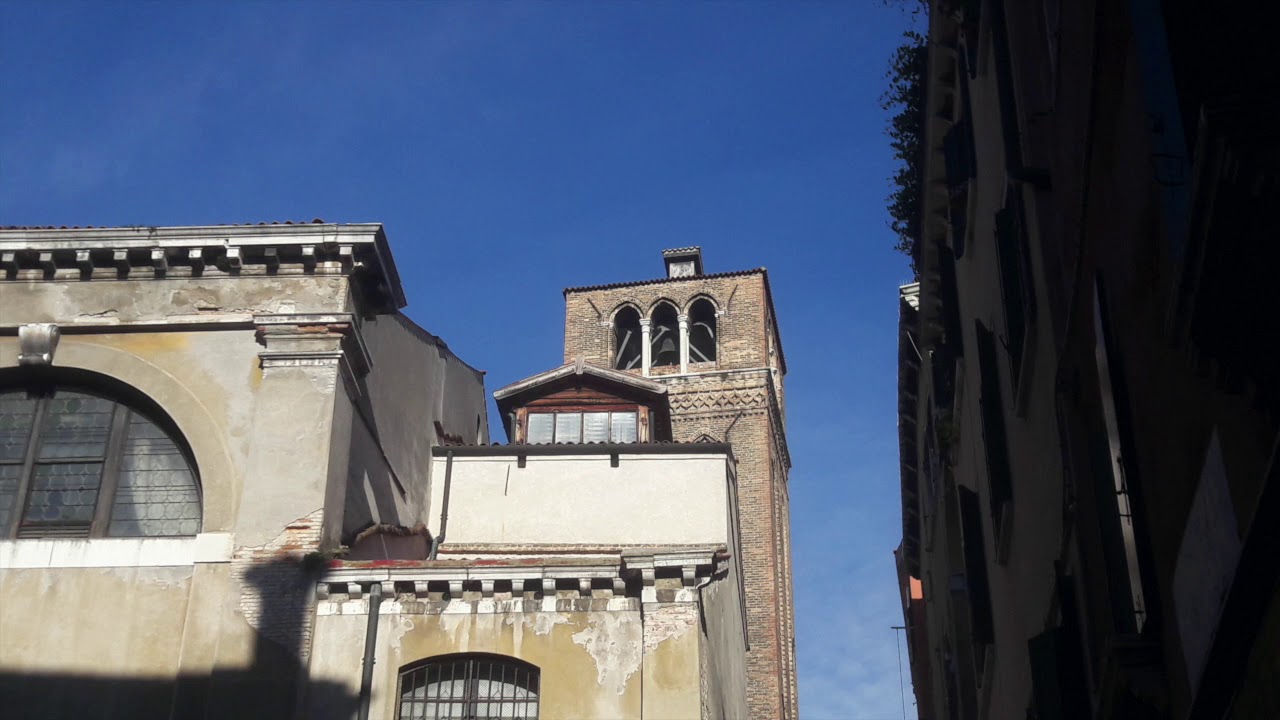 Venezia, S. Cassiano. Tre campane