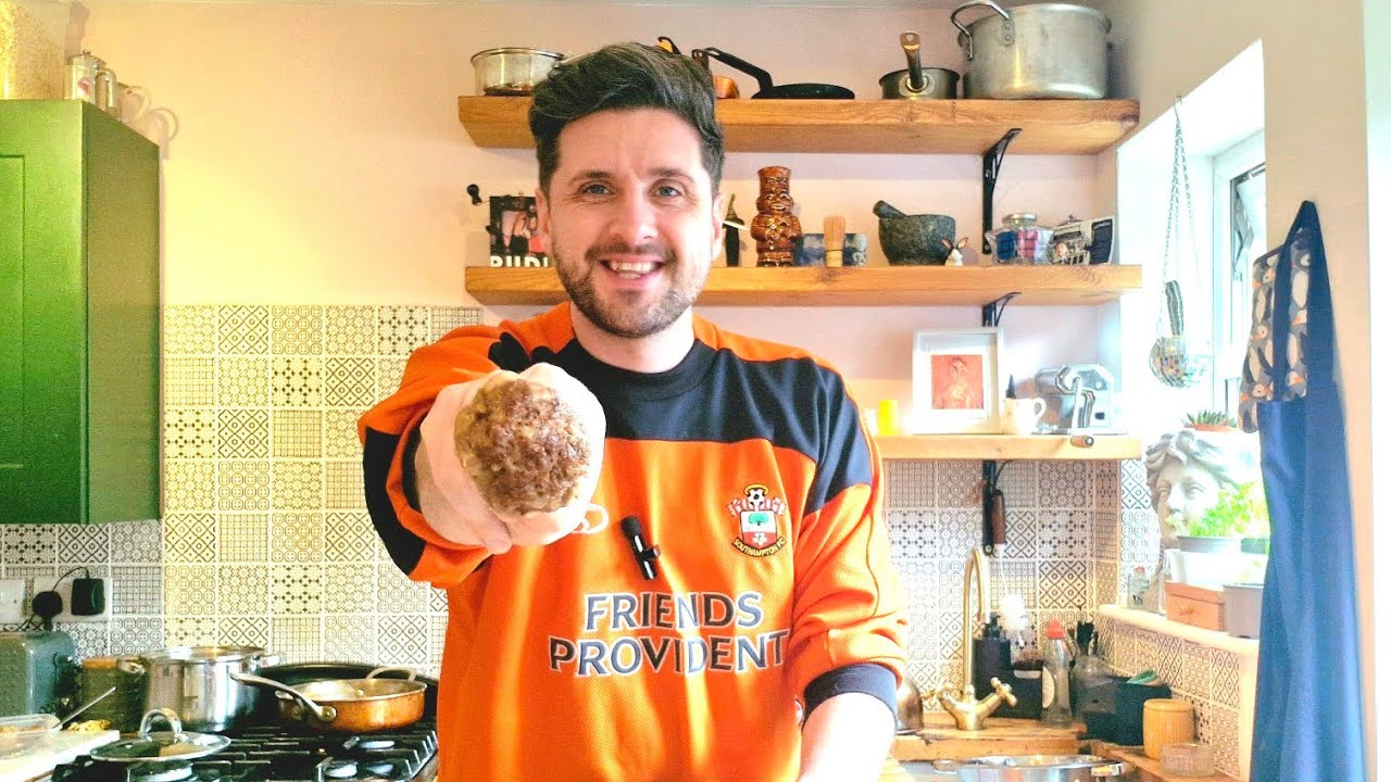 Fulham v Southampton. Finnish Meatballs(Lihapullat). Mash.