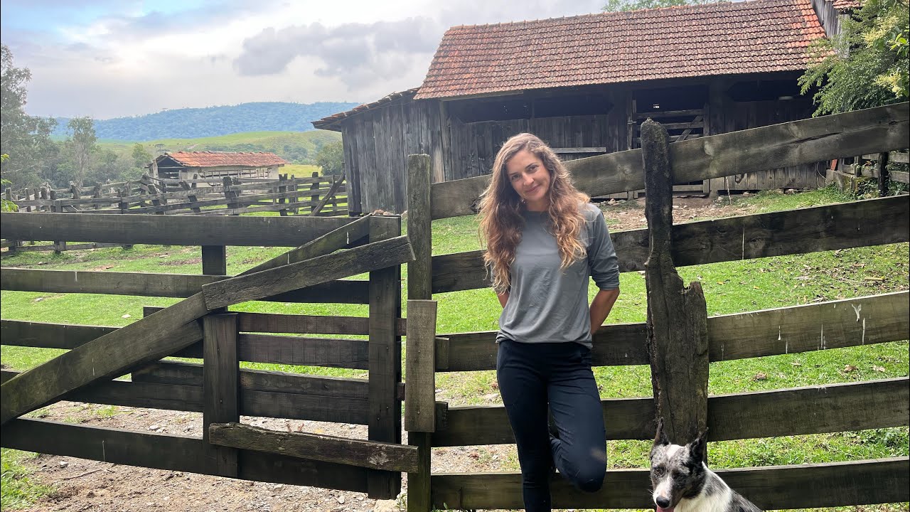 MULHER DEIXOU A CIDADE GRANDE PARA VIVER NA ROÇA - SAMANTHA