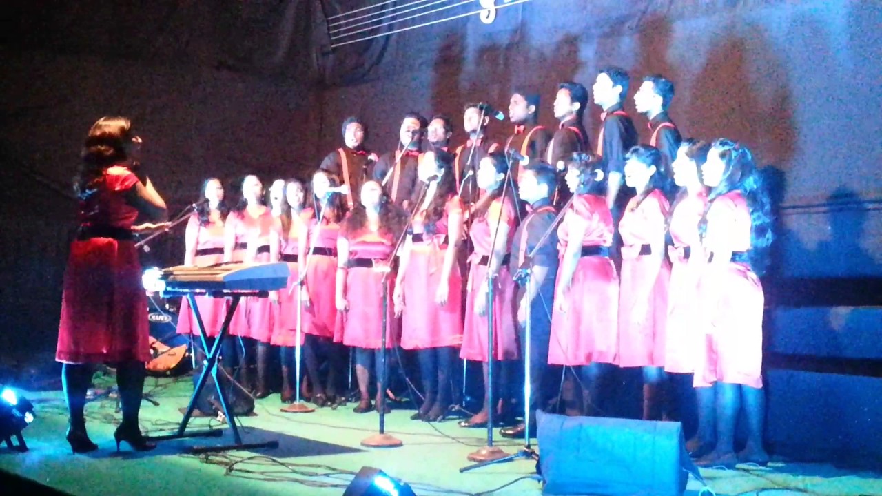Divine Ragas performing Yeshu Maharajan