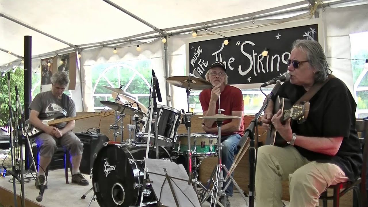 Fairport Reunion 2014   062 John Strong Band Diamond Shine