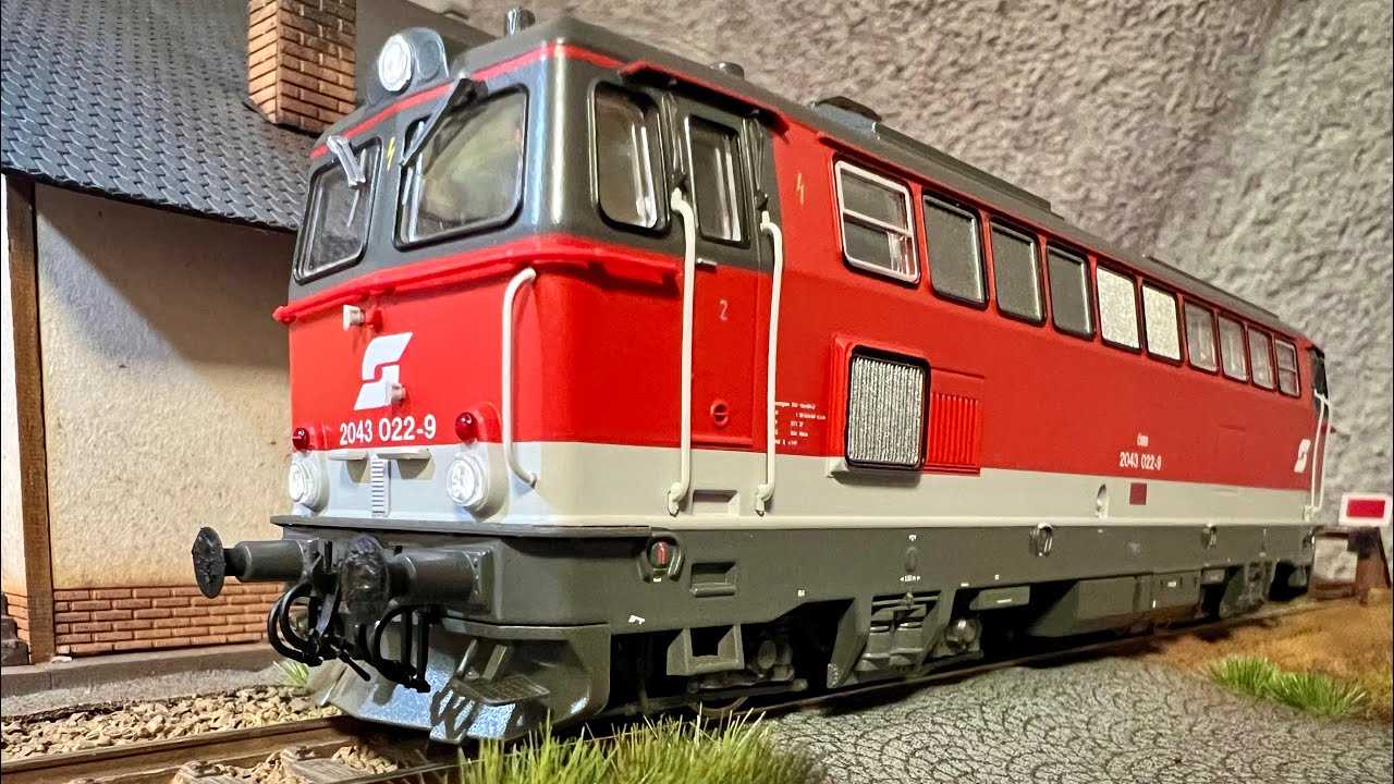 Roco ÖBB 2043 - Jenbacher Diesel-Power