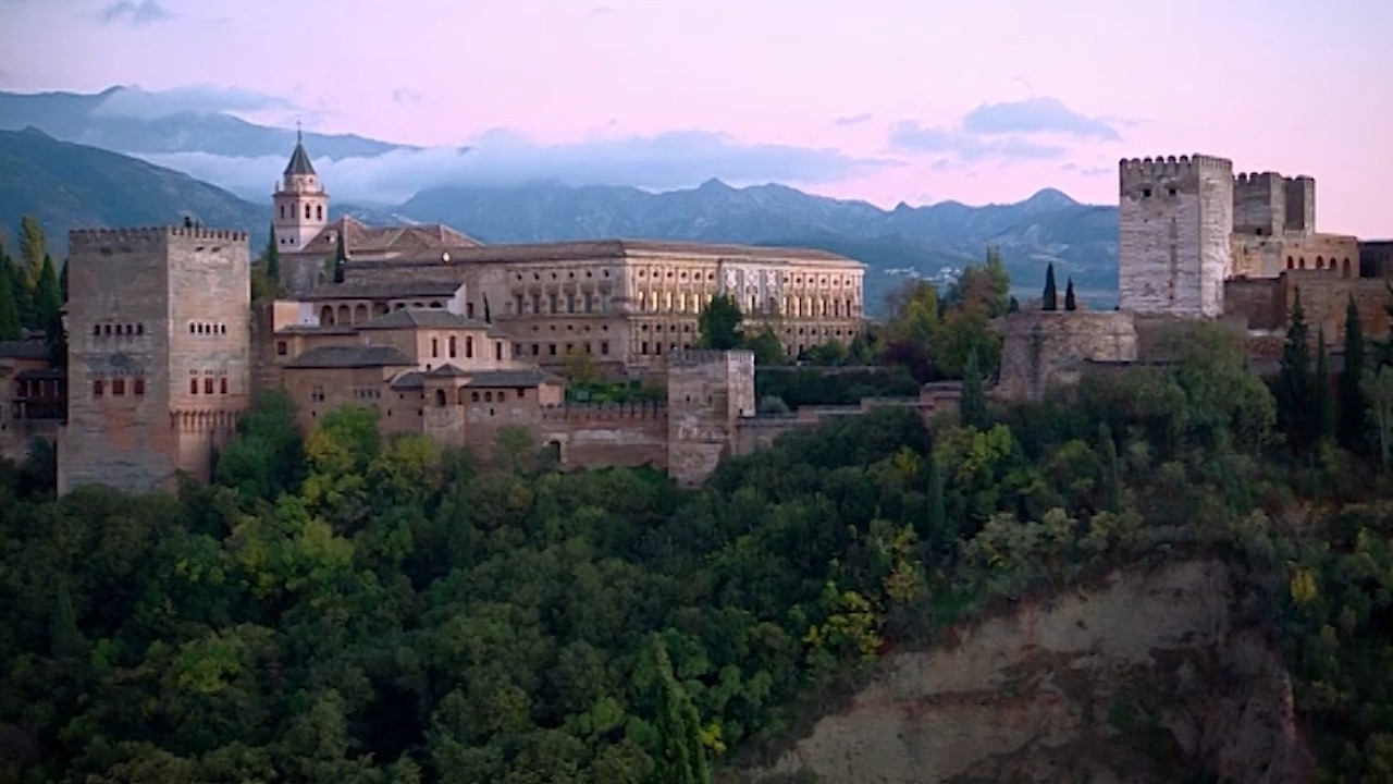 L’Alhambra : le palais secret des sultans oubliés